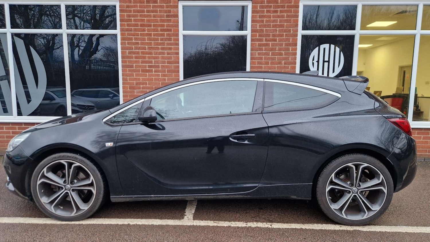 Used Vauxhall Astra GTC 2018 for sale - 77408976: Photo 3