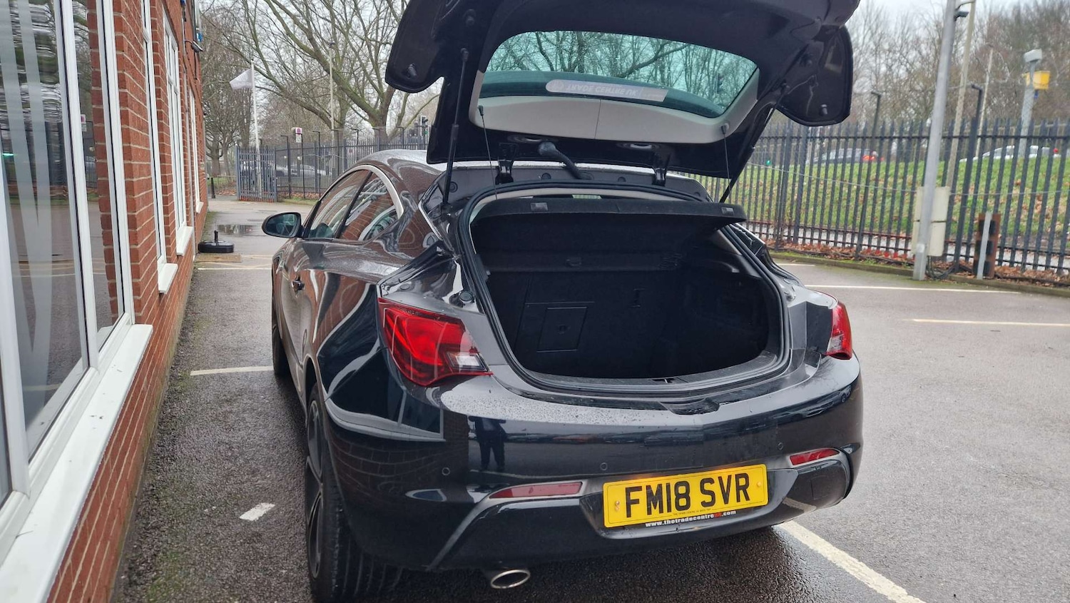 Used Vauxhall Astra GTC 2018 for sale - 77408976: Photo 9