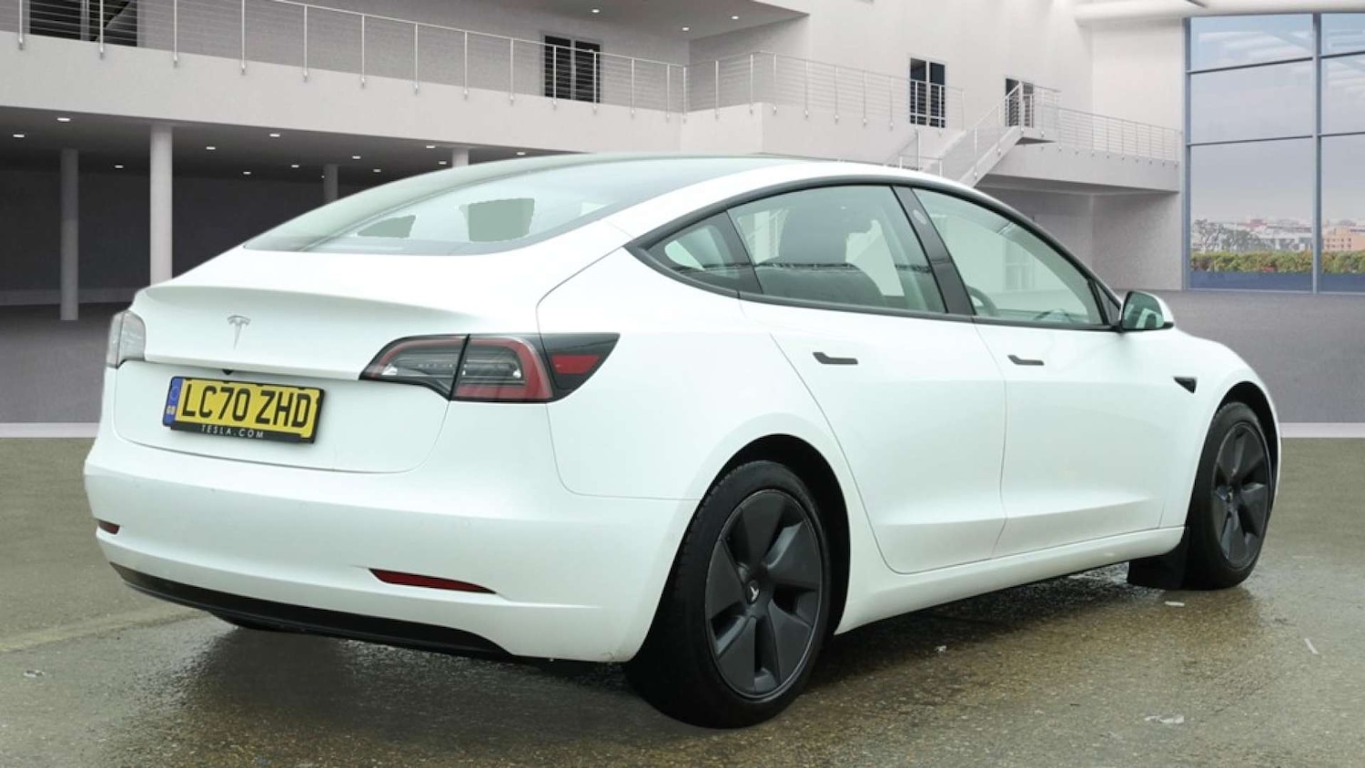 Used Tesla Model 3 2020 for sale - 77364265: Photo 4