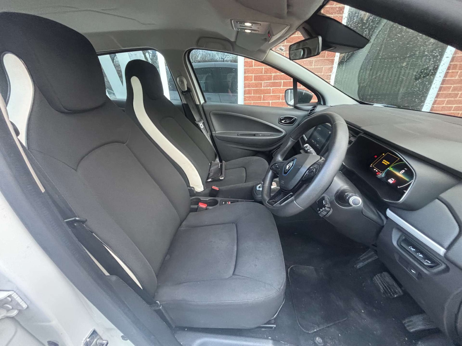 Used Renault Zoe 2020 for sale - 77240420: Photo 13