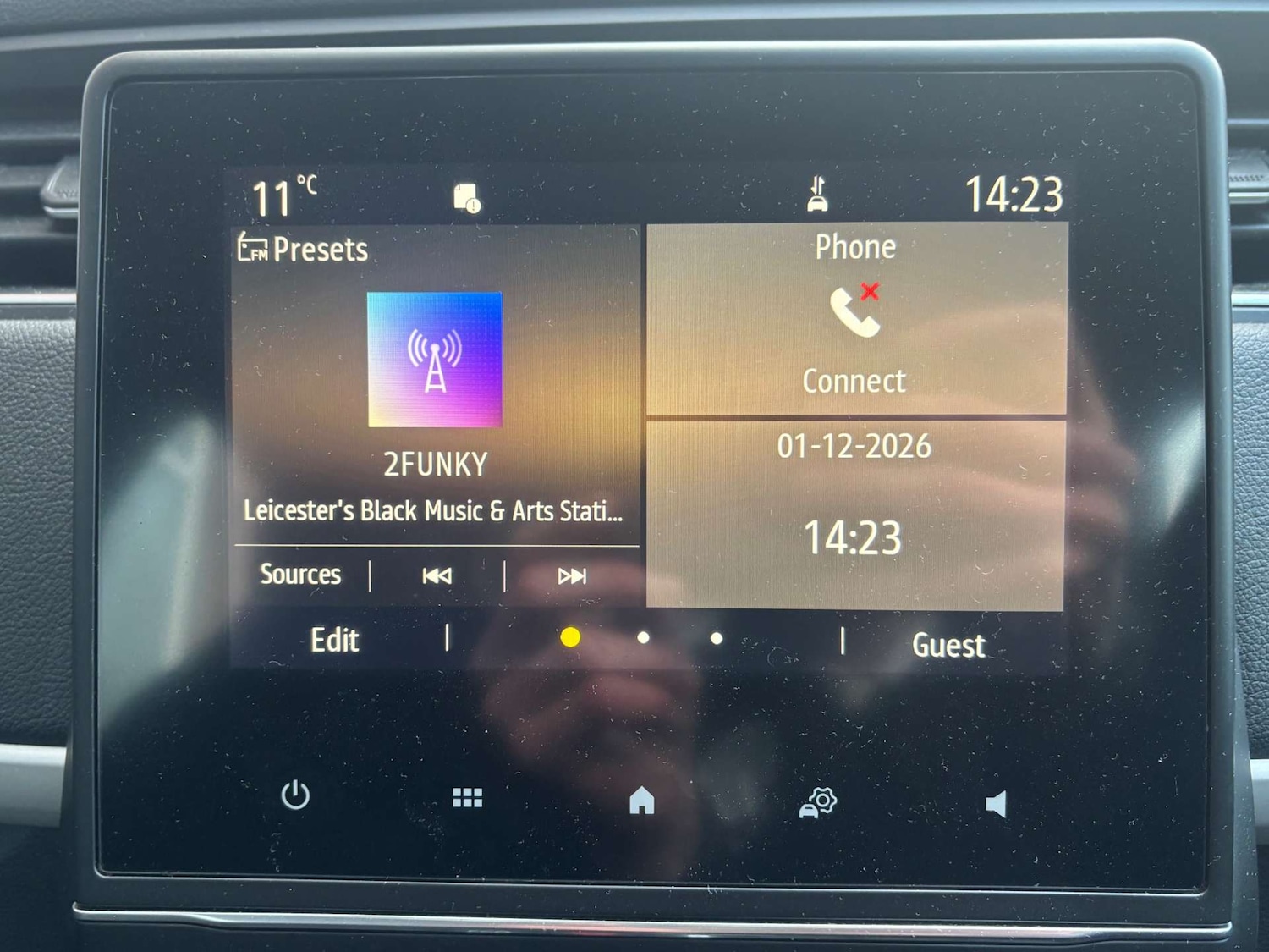 Used Renault Zoe 2020 for sale - 77240420: Photo 35