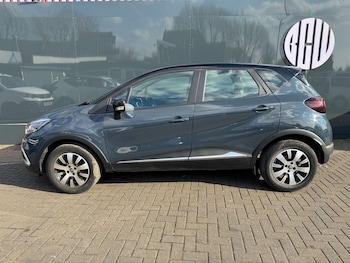 Used Renault Captur 2019 for sale - 75516374: Photo