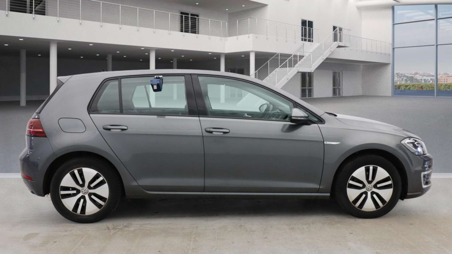 Used Volkswagen Golf 2019 for sale - 77409773: Photo 5