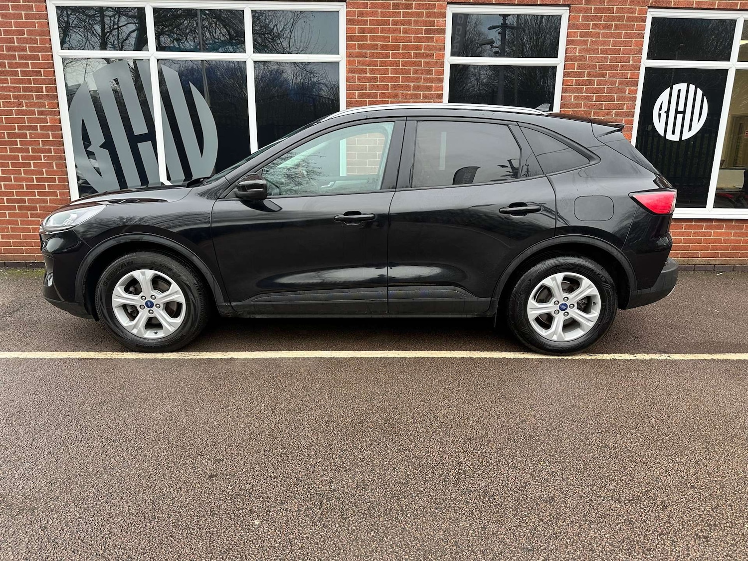 Used Ford Kuga 2021 for sale - 77207686: Photo 2