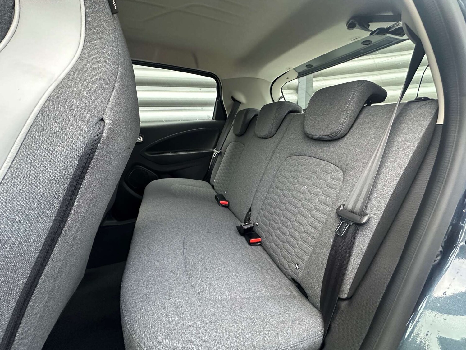 Used Renault Zoe 2021 for sale - 76923105: Photo 33