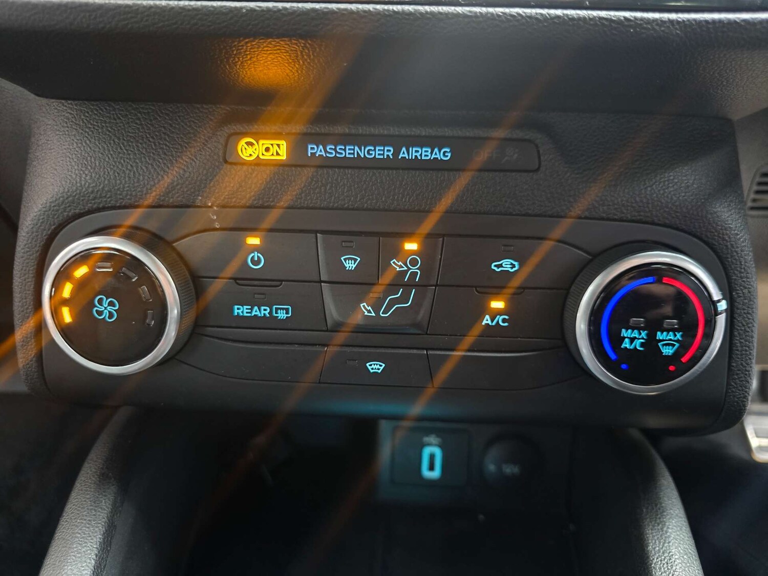 Used Ford Focus 2020 for sale - 75865042: Photo 30