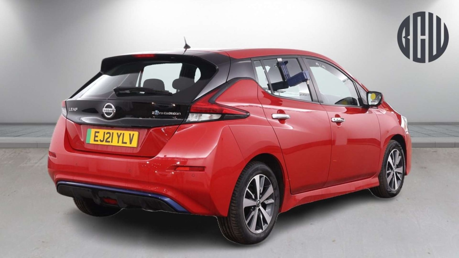 Used Nissan Leaf 2021 for sale - 77954374: Photo 4
