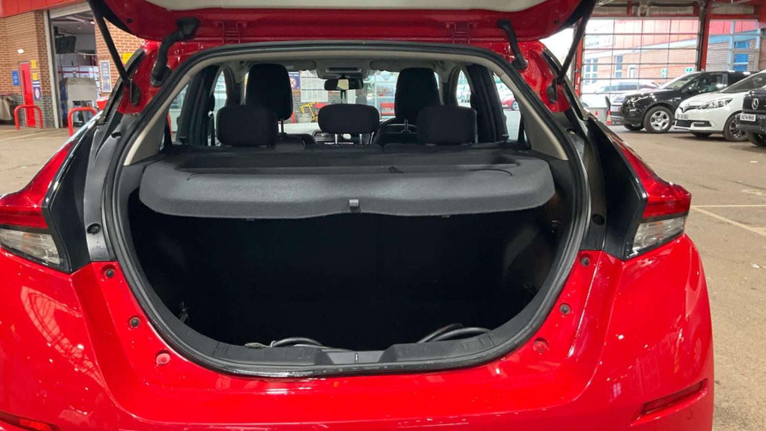 Used Nissan Leaf 2021 for sale - 77954374: Photo 9