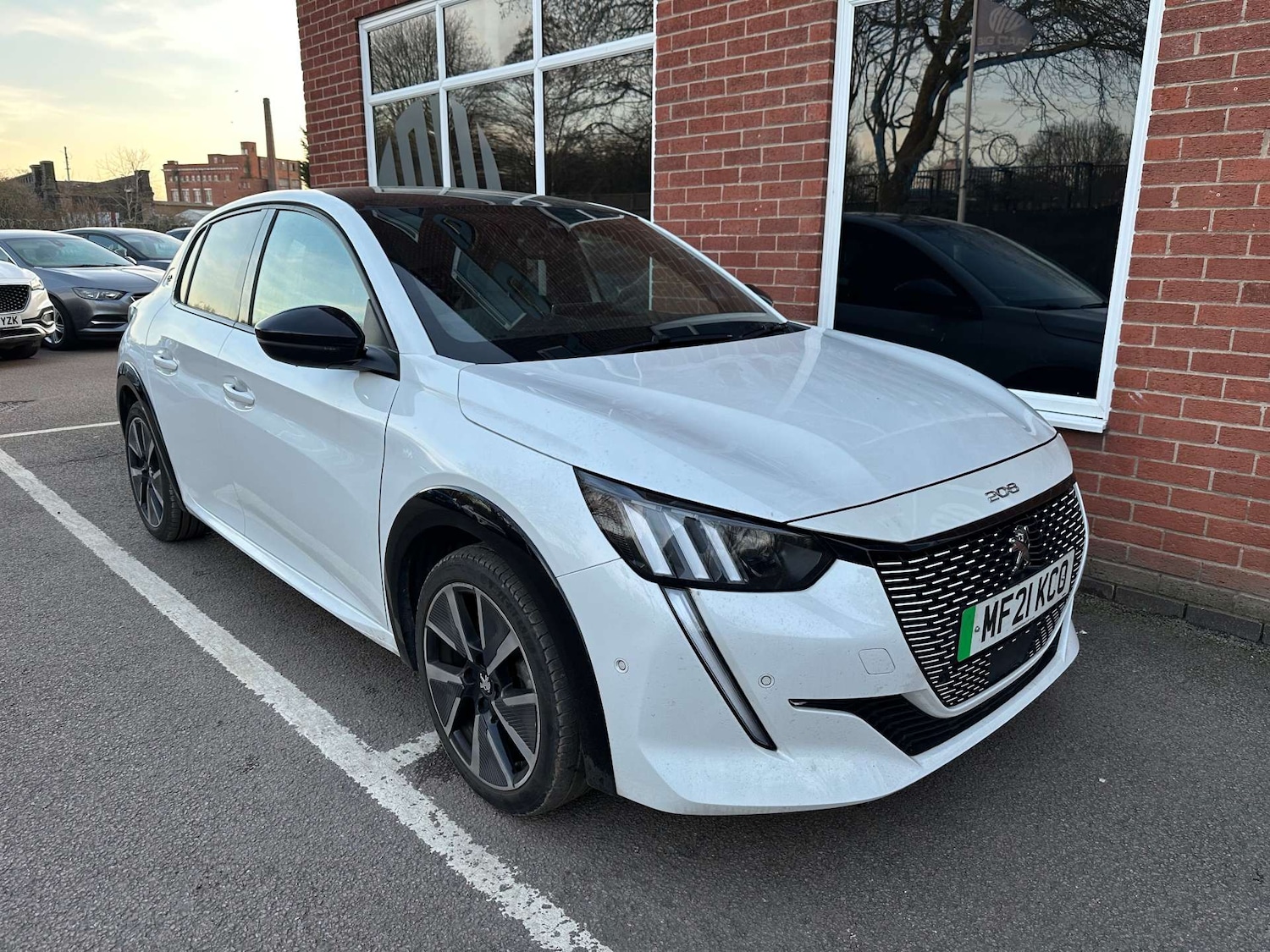 Used Peugeot 208 2021 for sale - 77601960: Photo 5