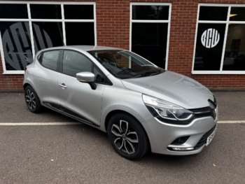 2019 - 0.9 Clio Play TCe 5dr