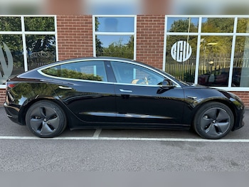 Used Tesla Model 3 2020 for sale - 75223363: Photo