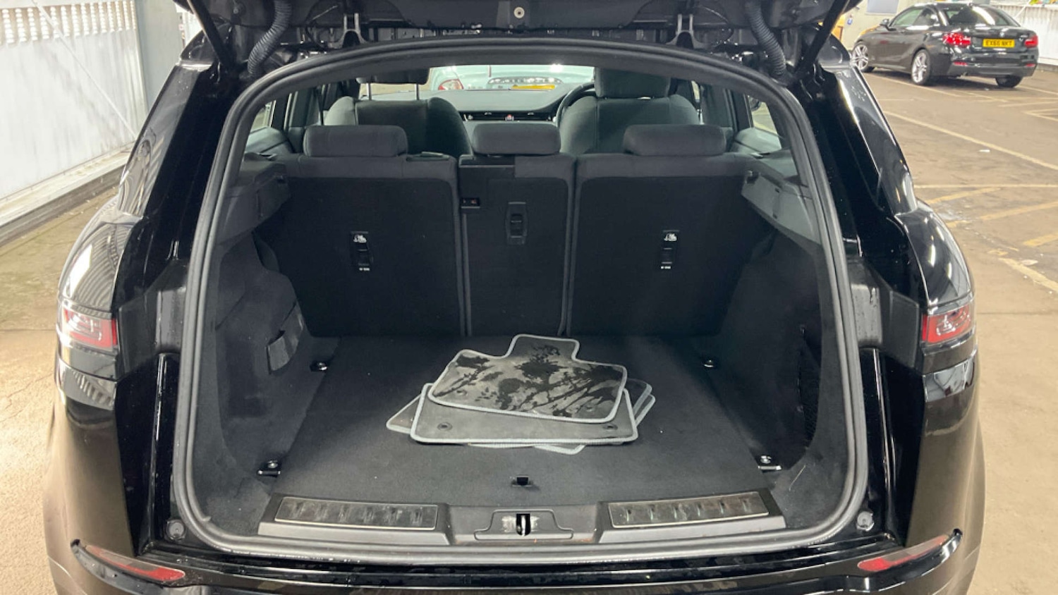 Used Land Rover Range Rover Evoque 2019 for sale - 78112452: Photo 11