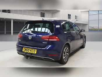 Used Volkswagen Golf 2020 for sale - 75985580: Photo