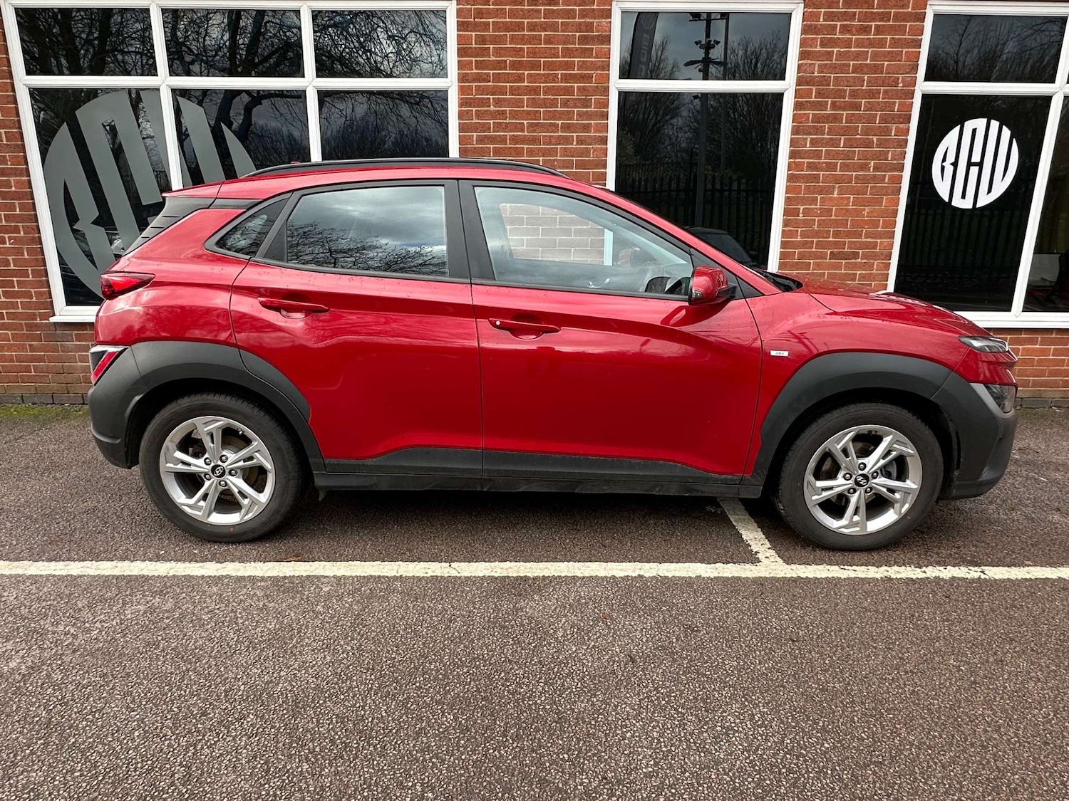Used Hyundai KONA 2021 for sale - 77896415: Photo 2