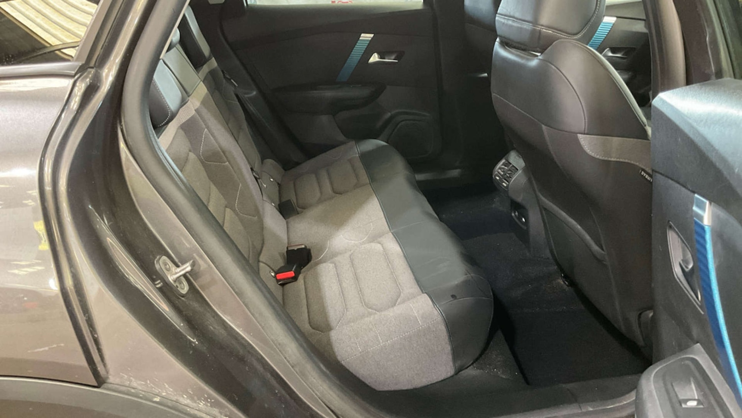 Used Citroen C4 2022 for sale - 76422593: Photo 8