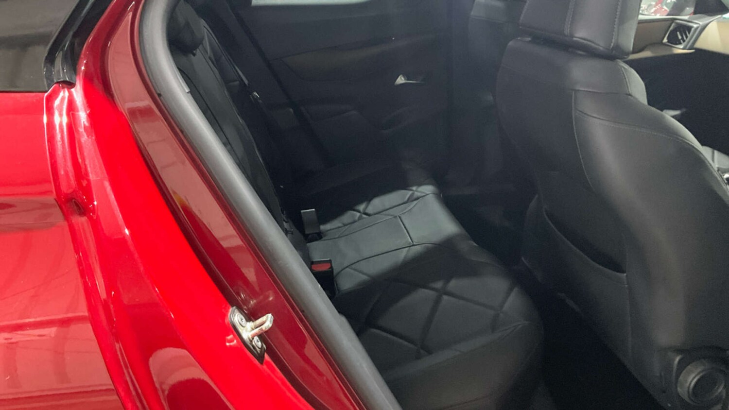 Used DS Automobiles DS 3 Crossback 2020 for sale - 76560177: Photo 8