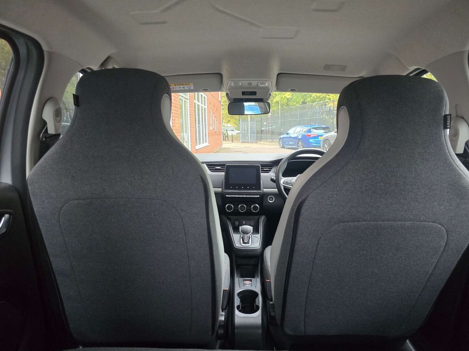 Used Renault Zoe 2021 for sale - 76277826: Photo 12