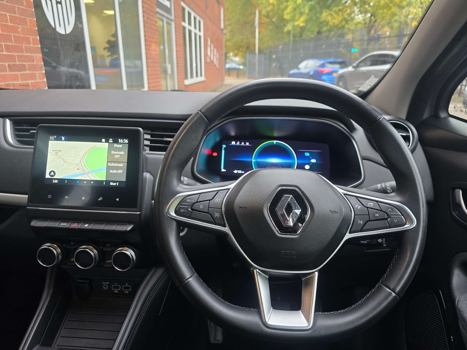 Used Renault Zoe 2021 for sale - 76277826: Photo 13