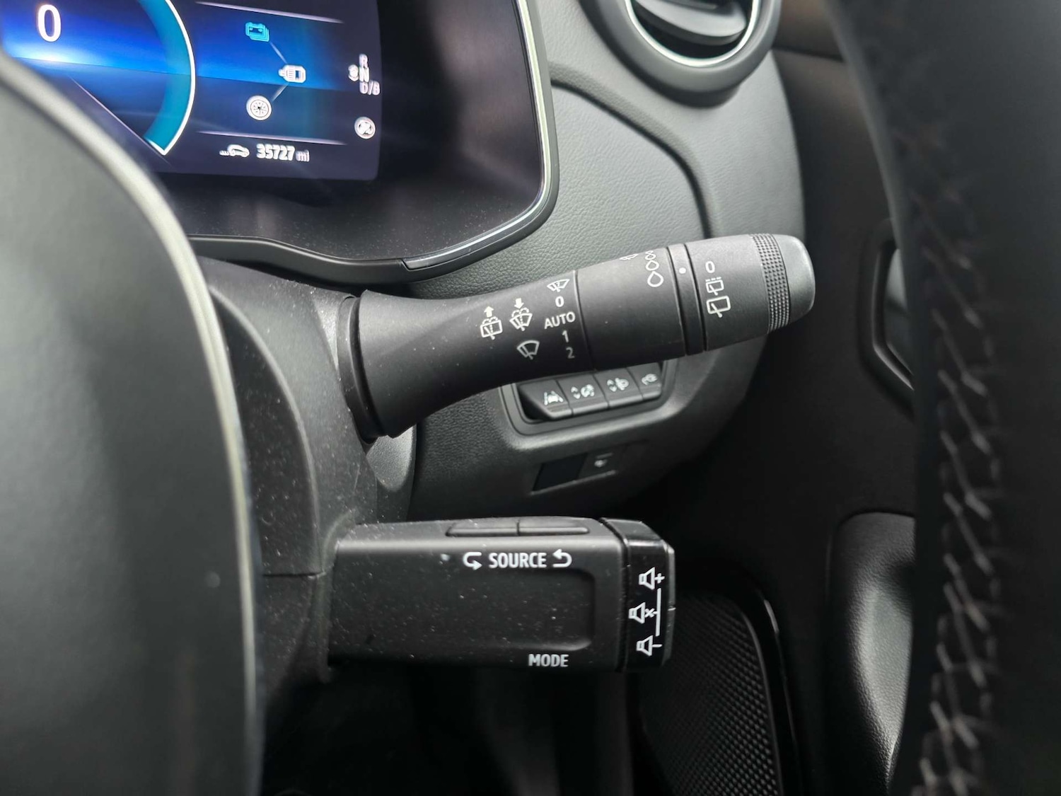 Used Renault Zoe 2021 for sale - 76277826: Photo 17