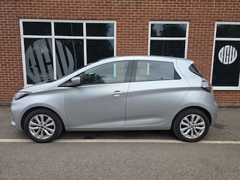 Used Renault Zoe 2021 for sale - 76277826: Photo