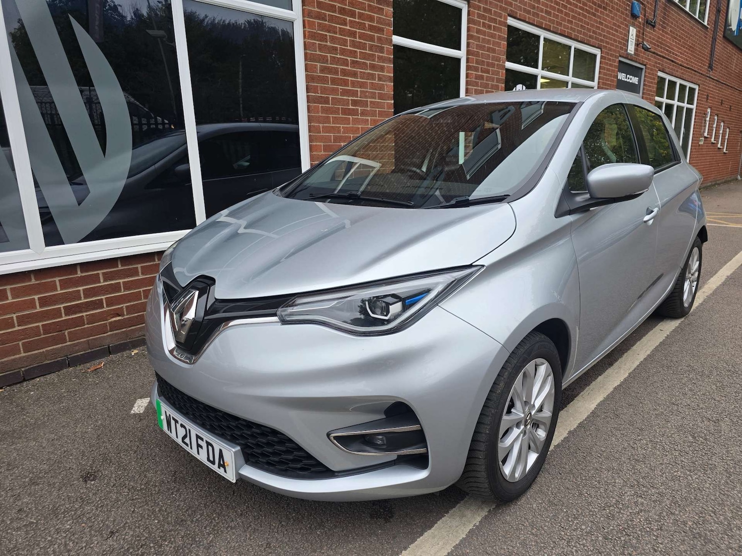 Used Renault Zoe 2021 for sale - 76277826: Photo 5