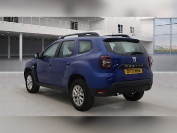 Used Dacia Duster 2021 for sale - 77750350: Photo