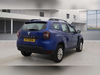 Used Dacia Duster 2021 for sale - 77750350: Photo