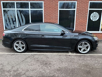 Used Audi A5 2018 for sale - 77200748: Photo