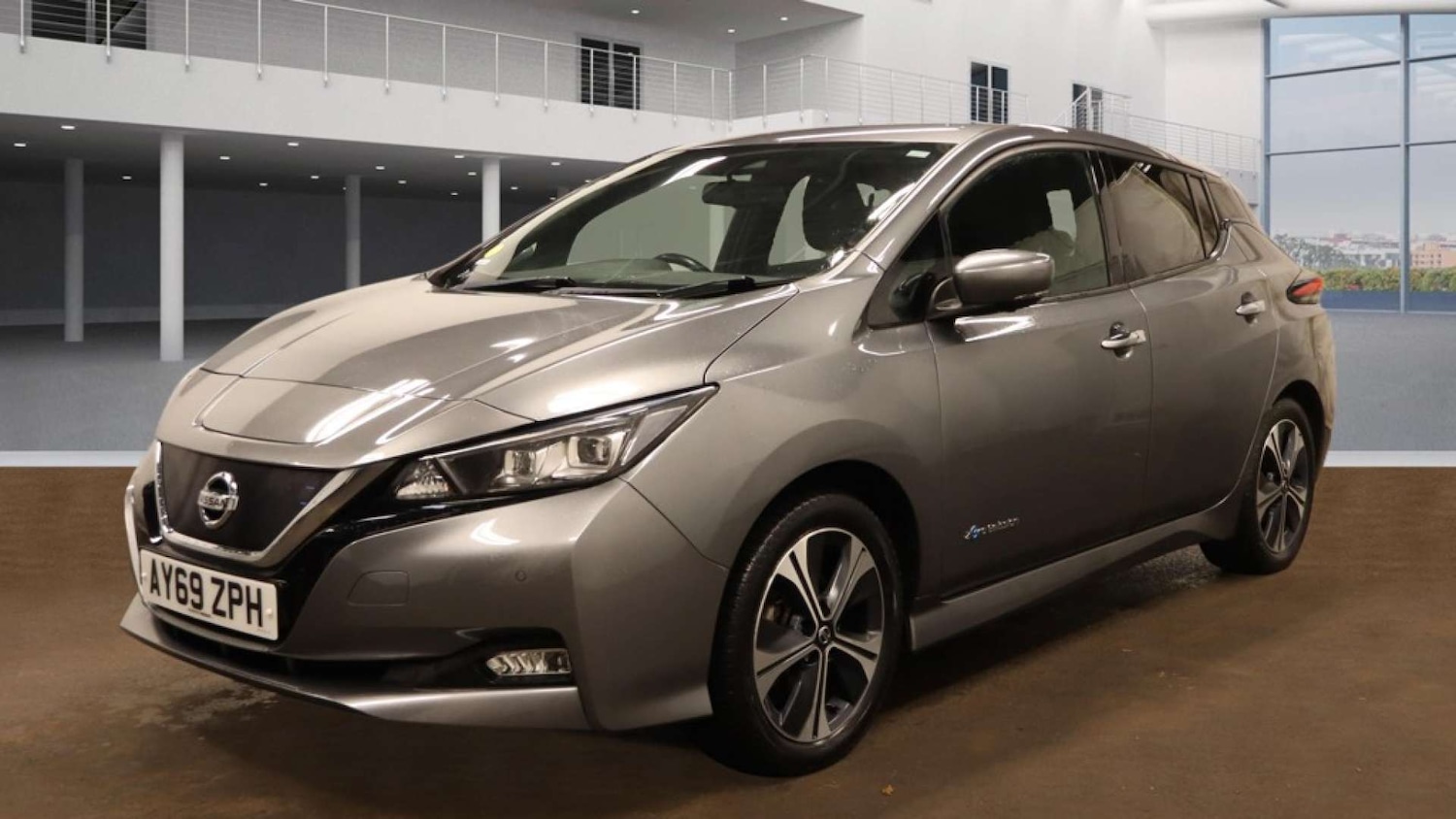 Used Nissan Leaf 2020 for sale - 77289467: Photo 2