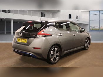 Used Nissan Leaf 2020 for sale - 77289467: Photo