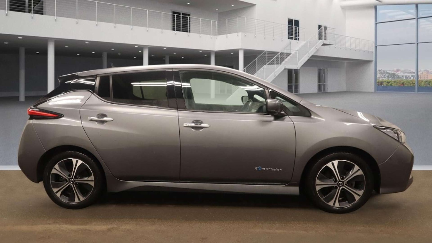 Used Nissan Leaf 2020 for sale - 77289467: Photo 5
