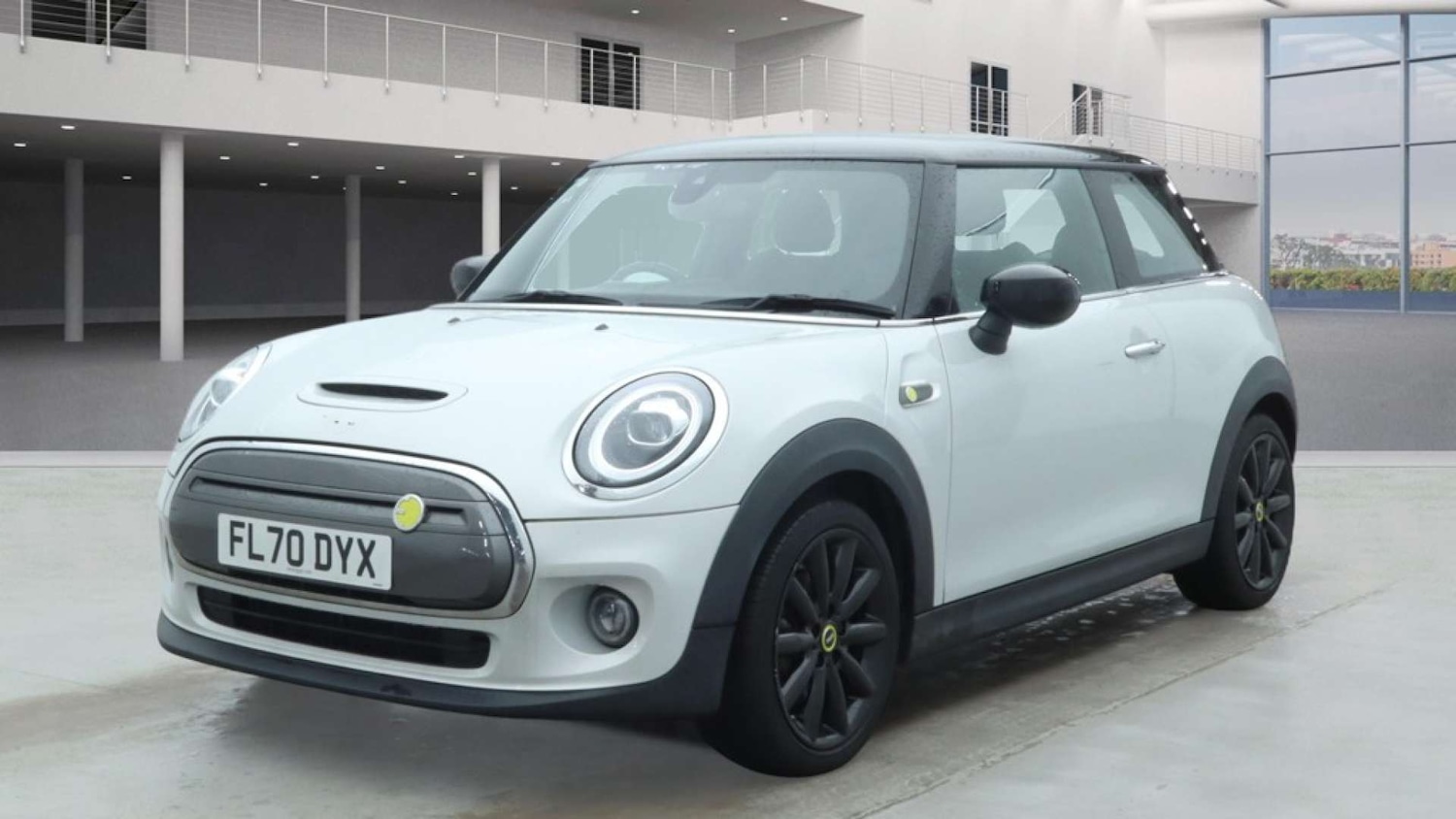 Used MINI Hatch 2020 for sale - 77640564: Photo 2