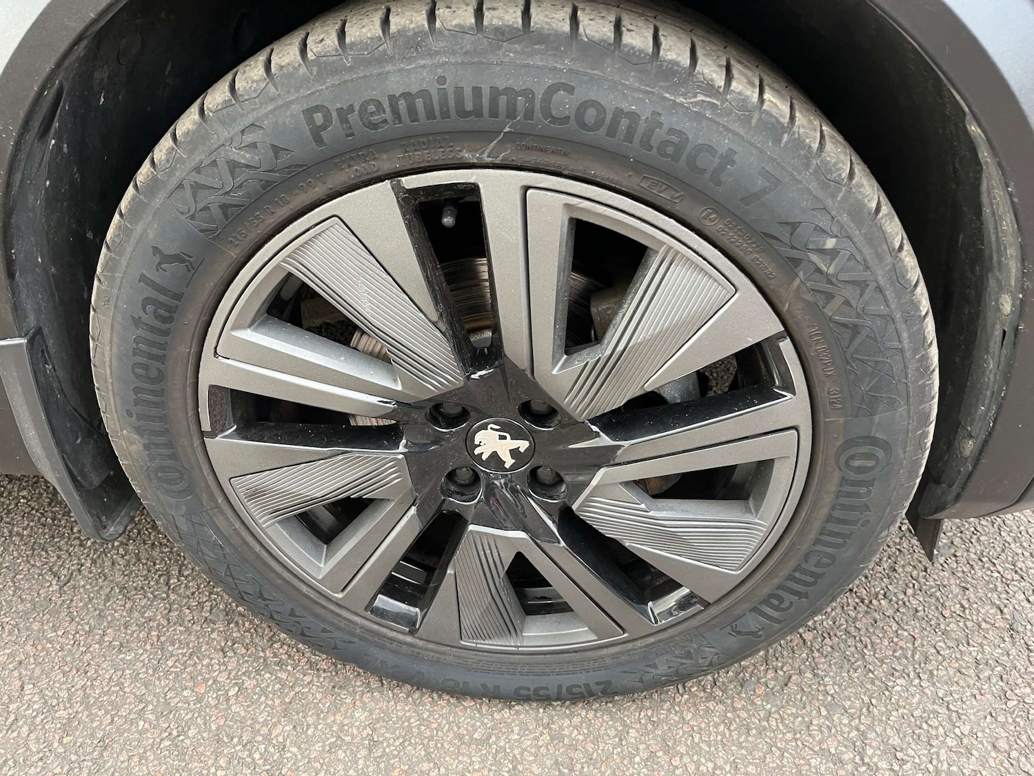 Used Peugeot 2008 2021 for sale - 76345010: Photo 10