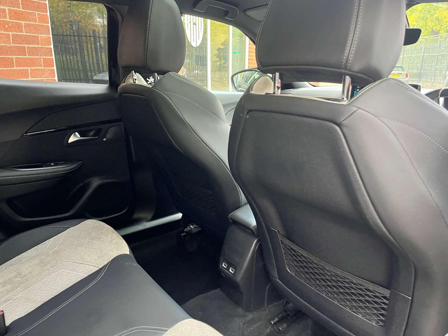 Used Peugeot 2008 2021 for sale - 76345010: Photo 13