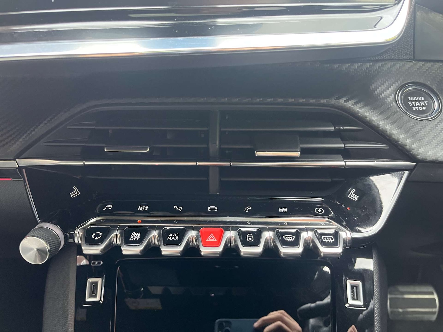 Used Peugeot 2008 2021 for sale - 76345010: Photo 21