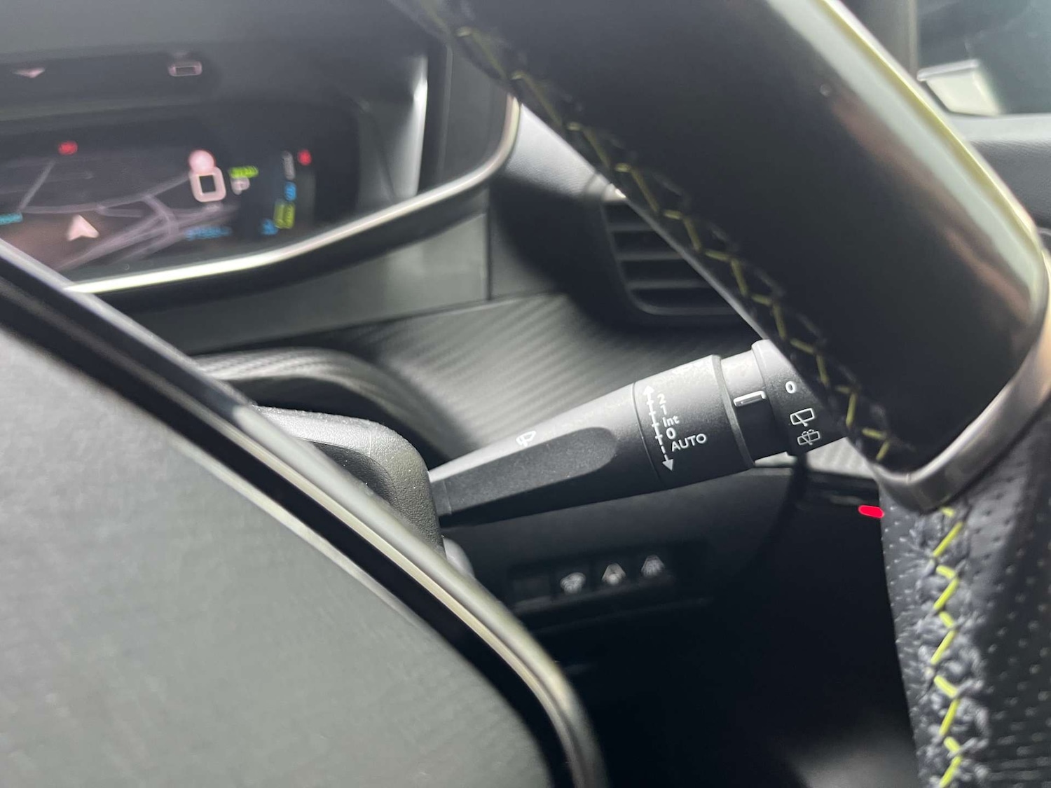 Used Peugeot 2008 2021 for sale - 76345010: Photo 26