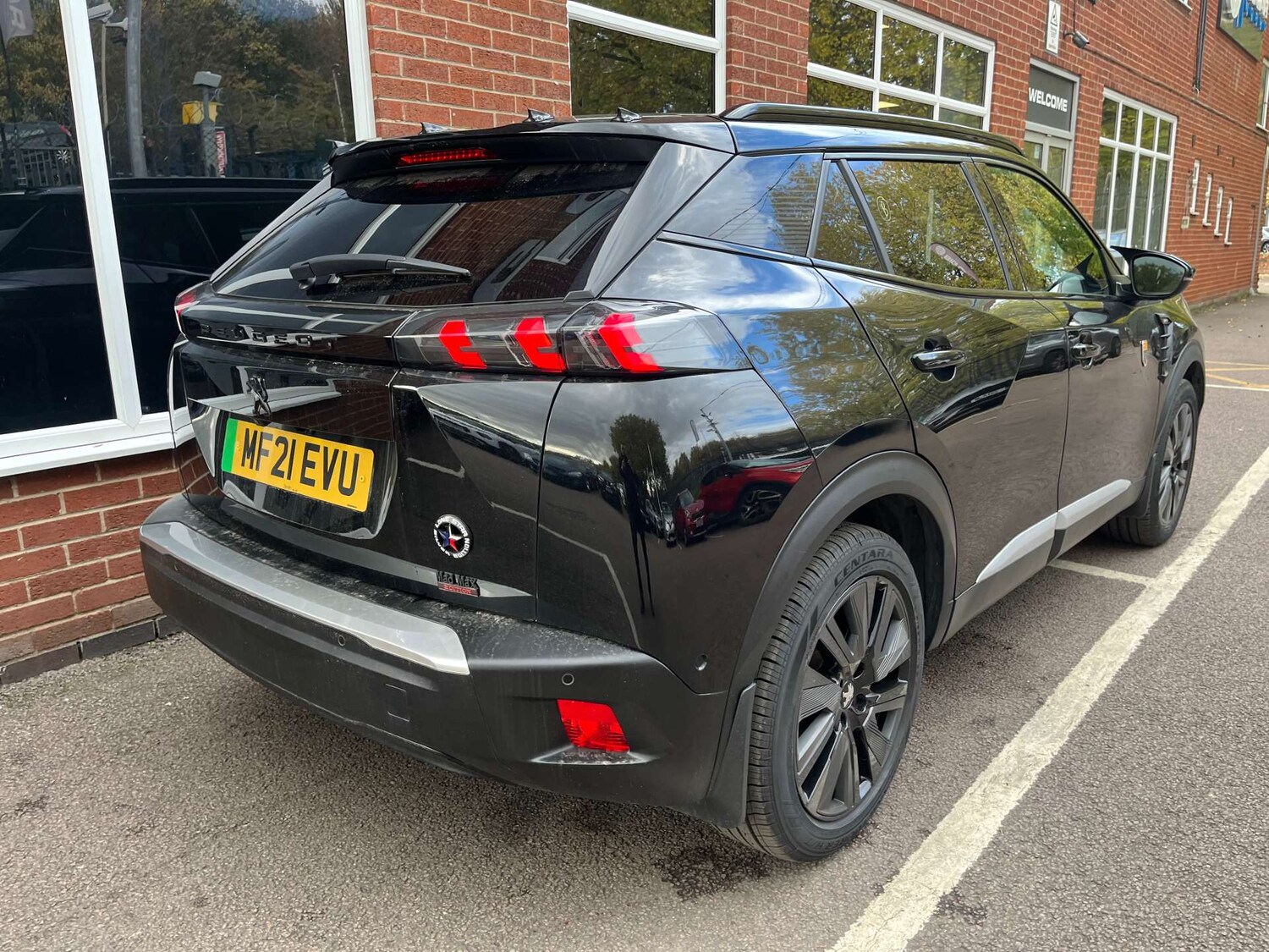 Used Peugeot 2008 2021 for sale - 76345010: Photo 7