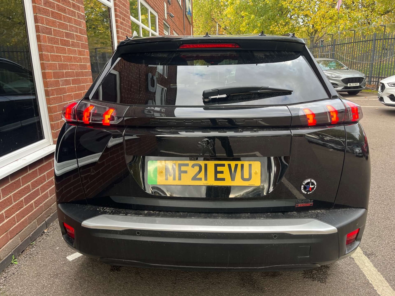 Used Peugeot 2008 2021 for sale - 76345010: Photo 9