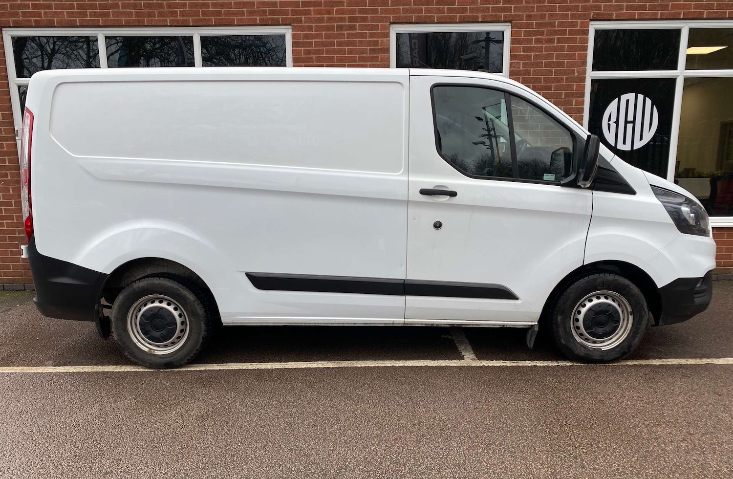 Used Ford Transit Custom 2021 for sale - 77198016: Photo 2