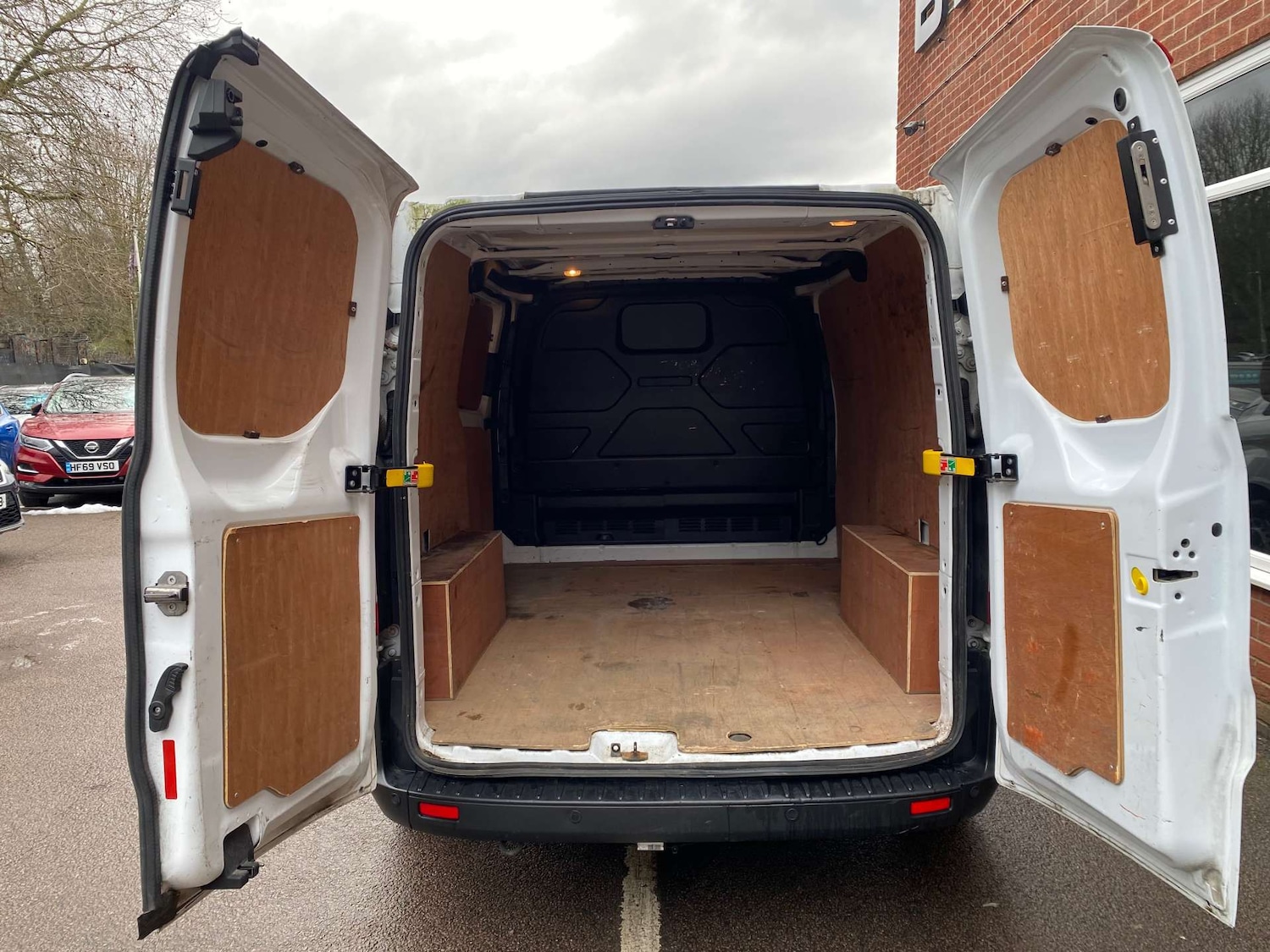 Used Ford Transit Custom 2021 for sale - 77198016: Photo 25