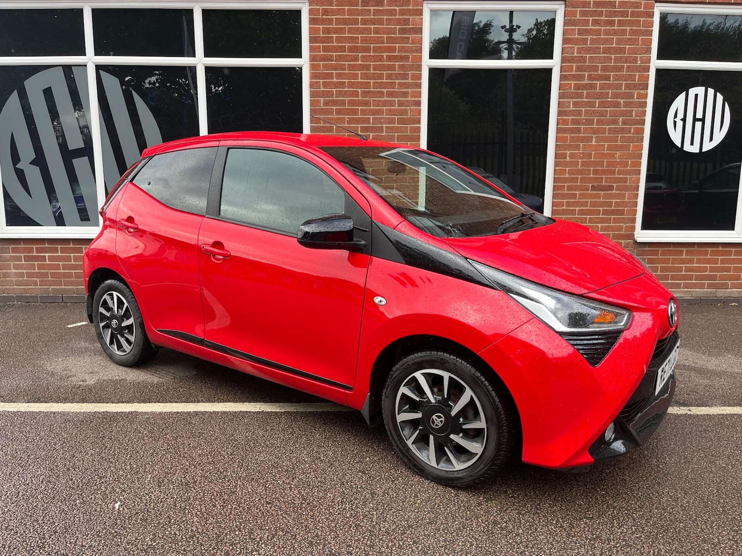 Used Toyota AYGO 2021 for sale - 76277663: Photo 1
