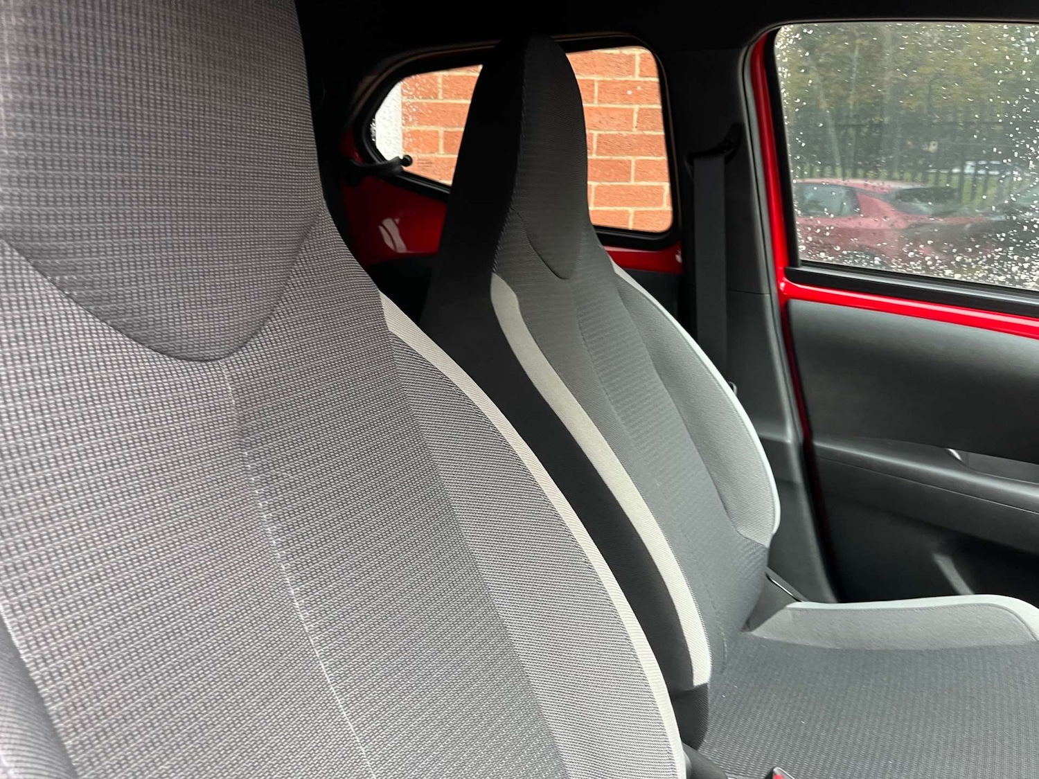 Used Toyota AYGO 2021 for sale - 76277663: Photo 12