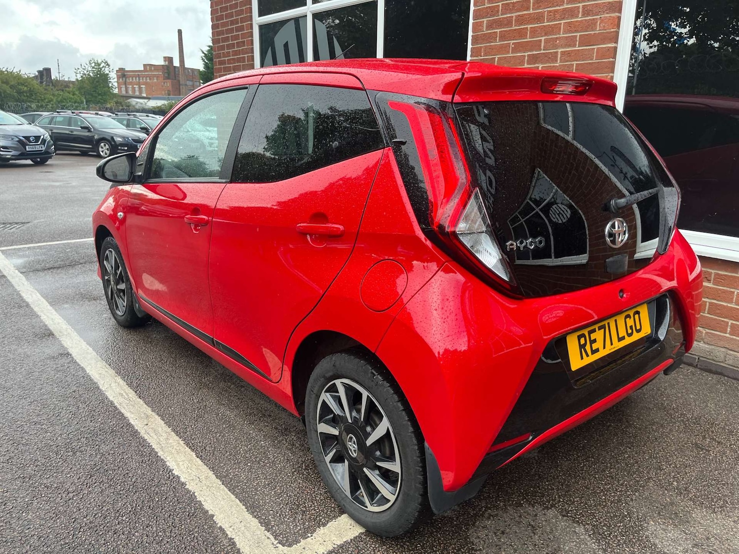 Used Toyota AYGO 2021 for sale - 76277663: Photo 6