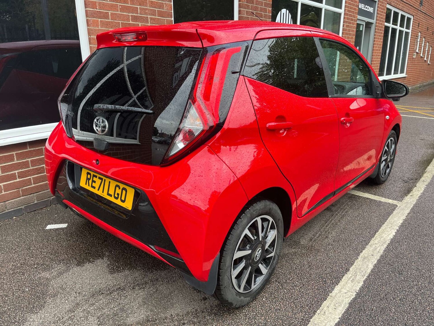Used Toyota AYGO 2021 for sale - 76277663: Photo 7