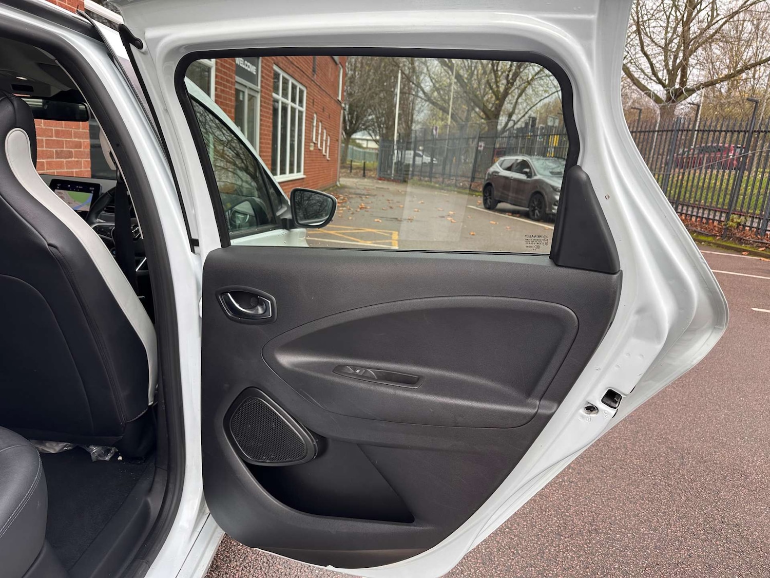 Used Renault Zoe 2021 for sale - 76694821: Photo 20