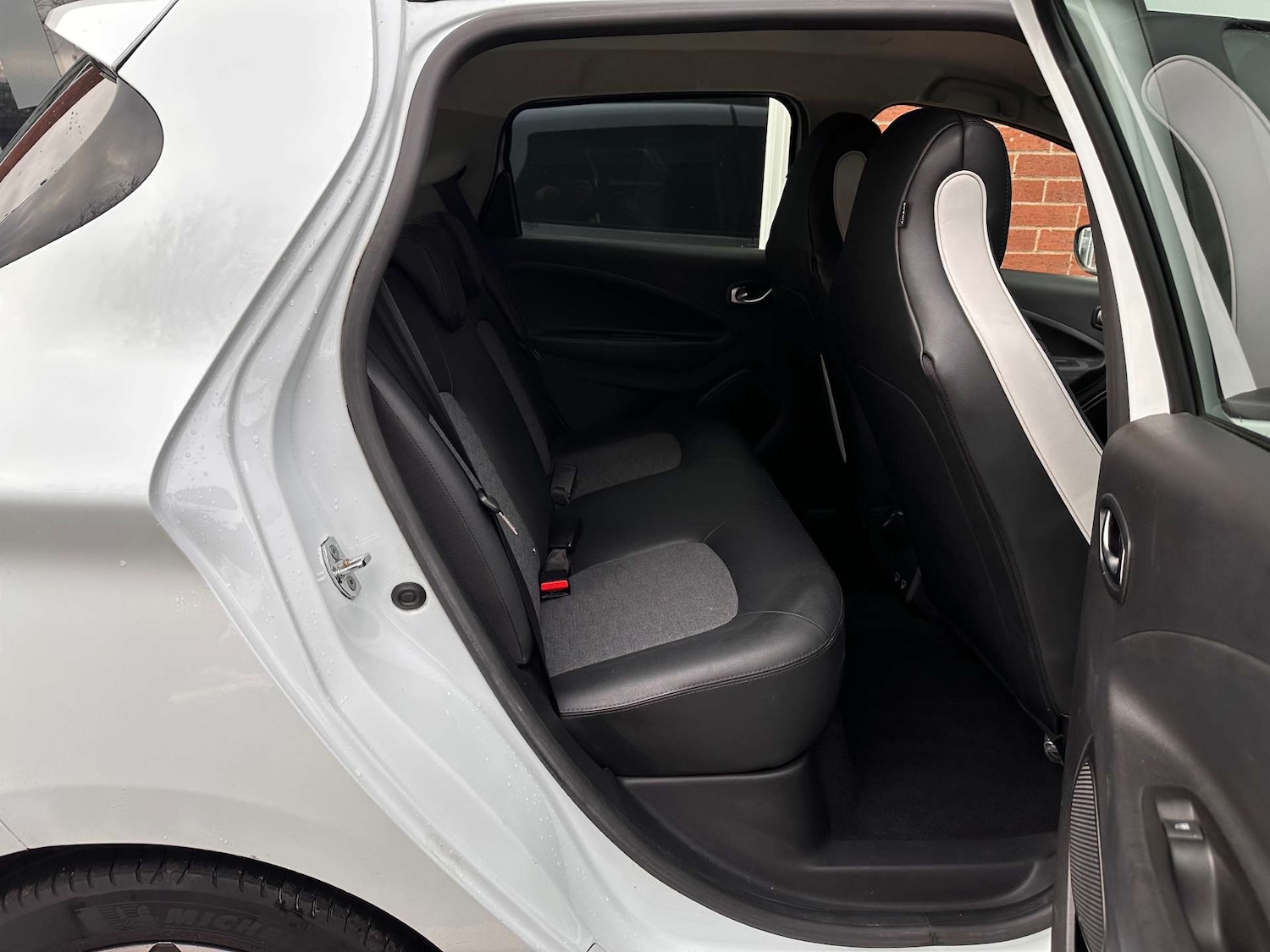 Used Renault Zoe 2021 for sale - 76694821: Photo 21