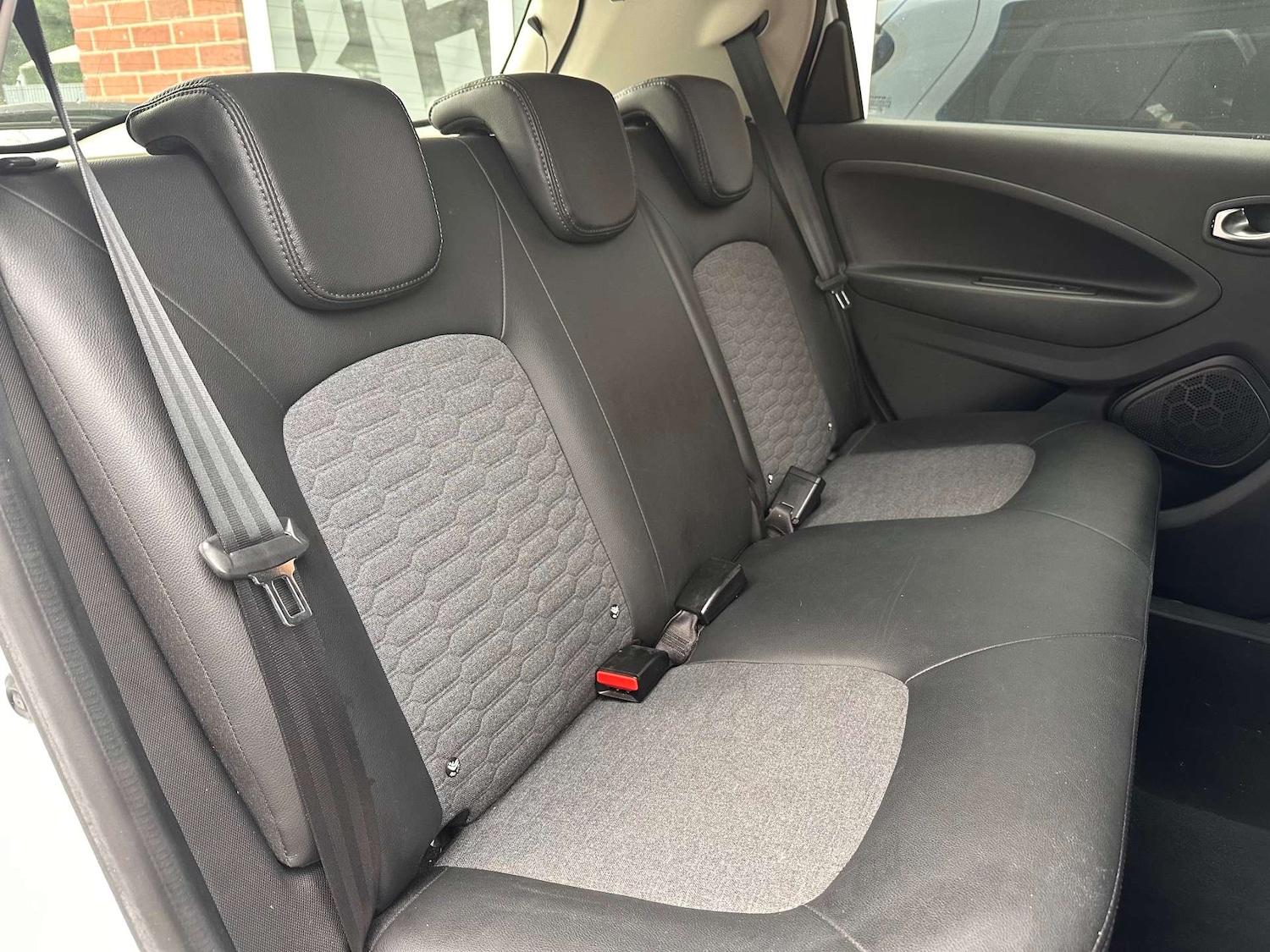 Used Renault Zoe 2021 for sale - 76694821: Photo 22