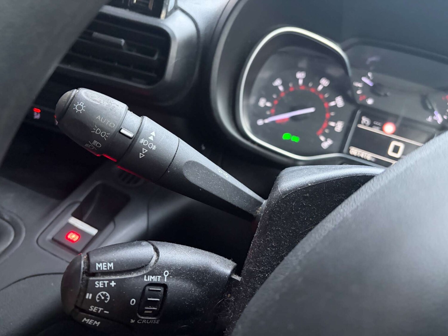 Used Citroen Berlingo 2020 for sale - 76946101: Photo 15