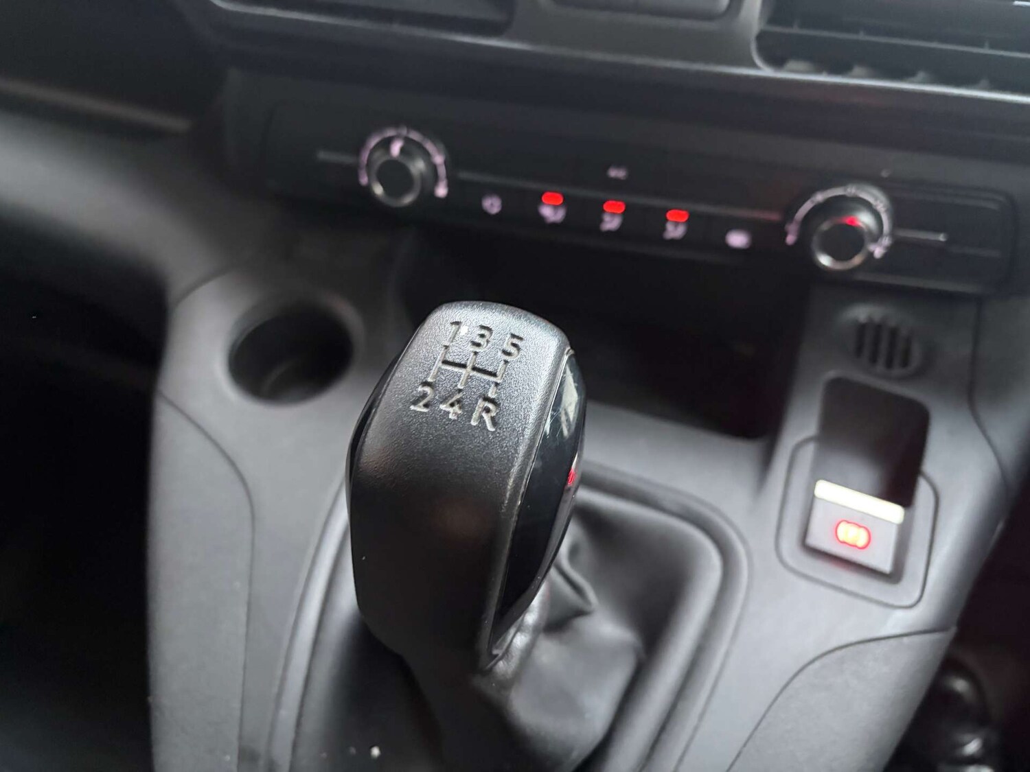 Used Citroen Berlingo 2020 for sale - 76946101: Photo 17