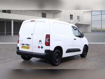 Used Citroen Berlingo 2020 for sale - 76946101: Photo